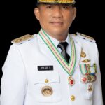 Gubernur Sulawesi Utara, Yulius Selvanus Komaling