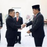 Jerry Kanalung Saat Dilantik Oleh Gubernur YSK Sebagai Plt. Kabiro Barang dan Jasa Sulut. (Foto Ist)